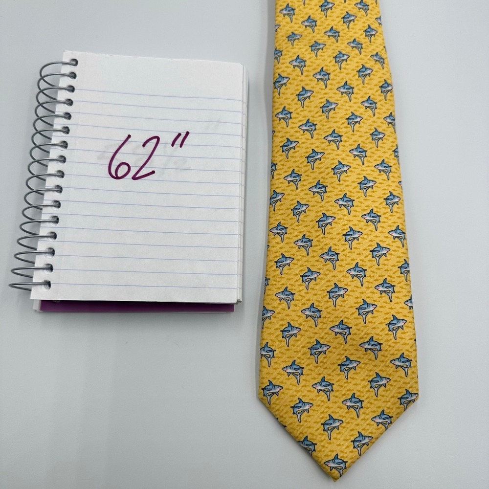 Vineyard Vines Shep Ian Mens Silk Tie Yellow Shark Print XL 62in Novelty - Picture 7 of 8